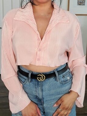 SHEIN Olive Green Pleated Cropped Button-Up Top